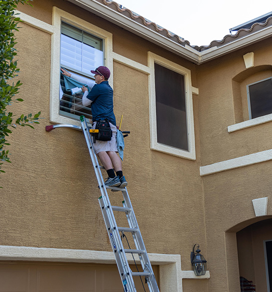 Professional exterior window cleaning service